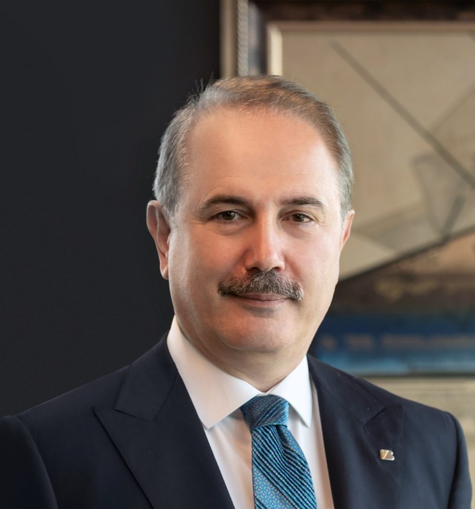  Abdi Serdar Üstünsalih-VakıfBank Genel Müdürü