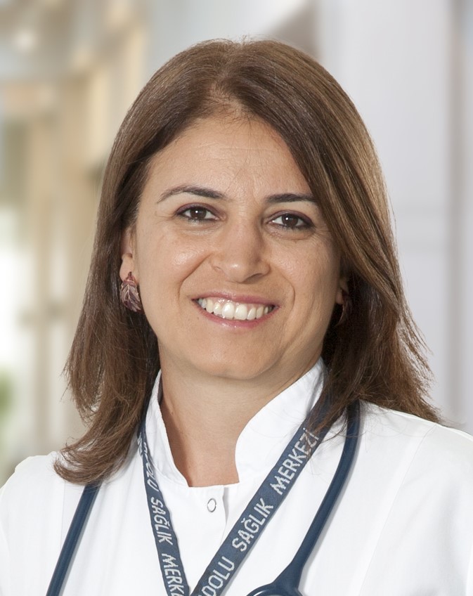  Doç. Dr. Elif Hakko-Anadolu Sağlık Merkezi Enfeksiyon Hastalıkları Uzmanı