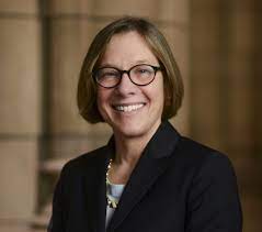  Ann E. Cudd-Pittsburgh Üniversitesi Akademik Kurul Başkanı ve Rektör Başyardımcısı